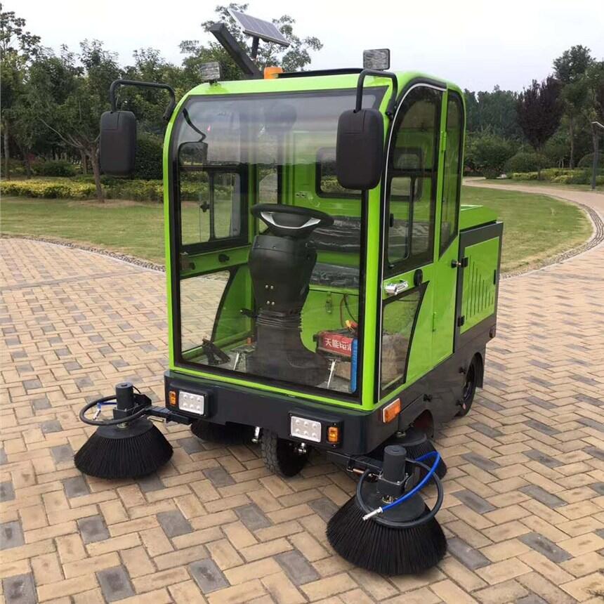 沈陽(yáng)市工廠工地物業(yè)掃地機(jī) 三朋電瓶駕駛式清掃車(chē)JC1900  